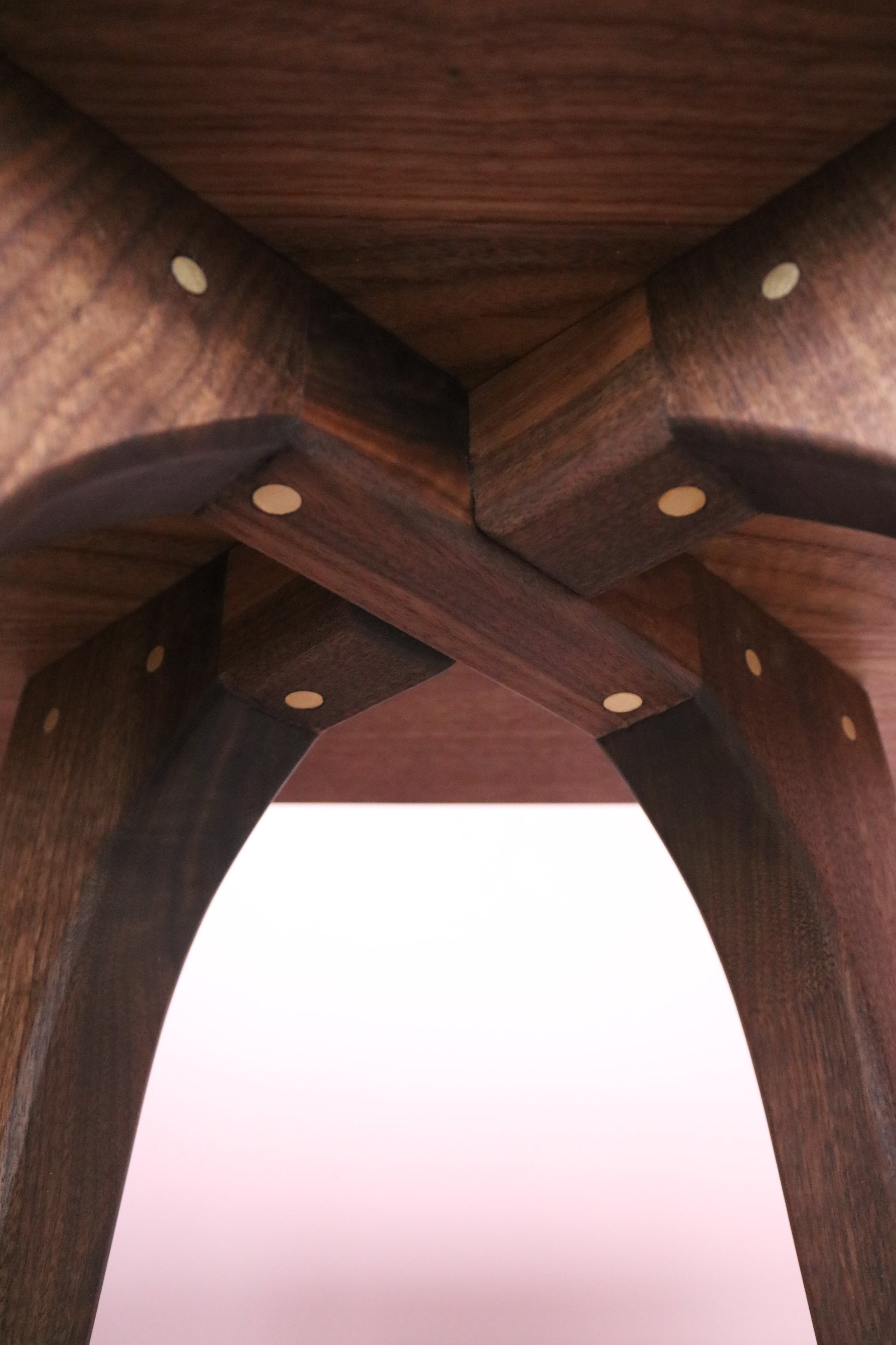 the signature side table