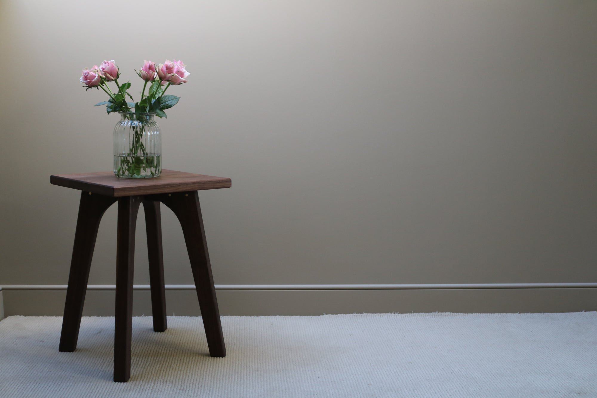 the signature side table