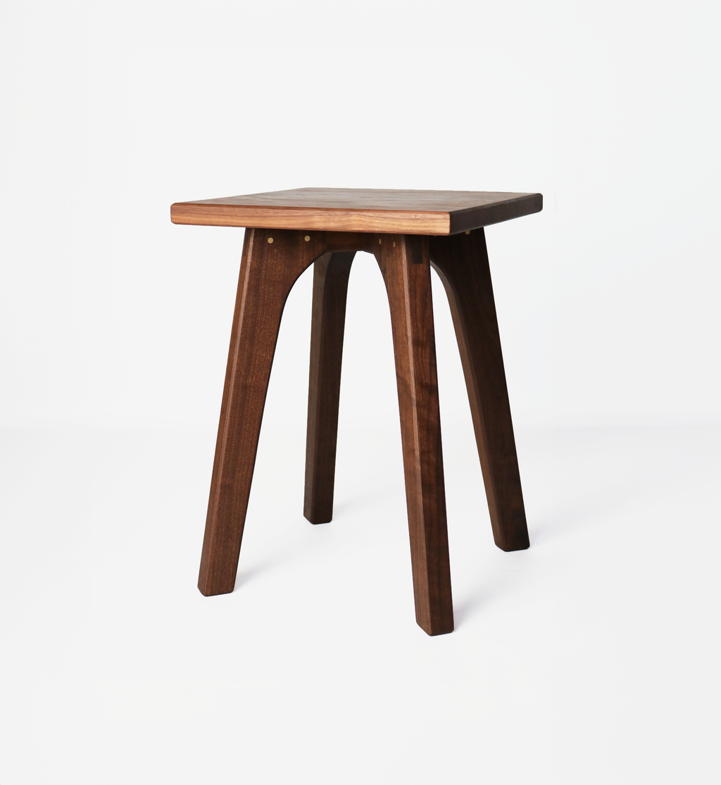 the signature side table
